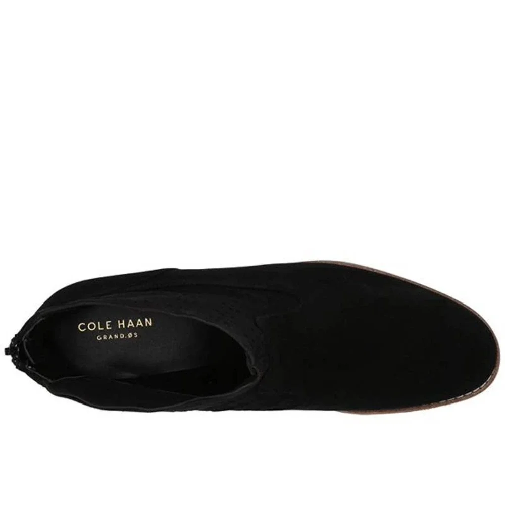 NEW COLE HAAN BLACK SUEDE LASER CUT OUT ANKLE BOOTIE - SIZE 8 - Picture 3 of 11